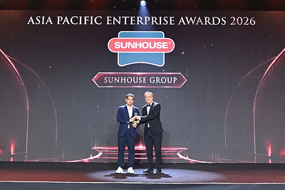 Bertransformasi dari Merek Nasional Vietnam Menjadi Pemain Regional: SUNHOUSE Raih Penghargaan APEA Corporate …